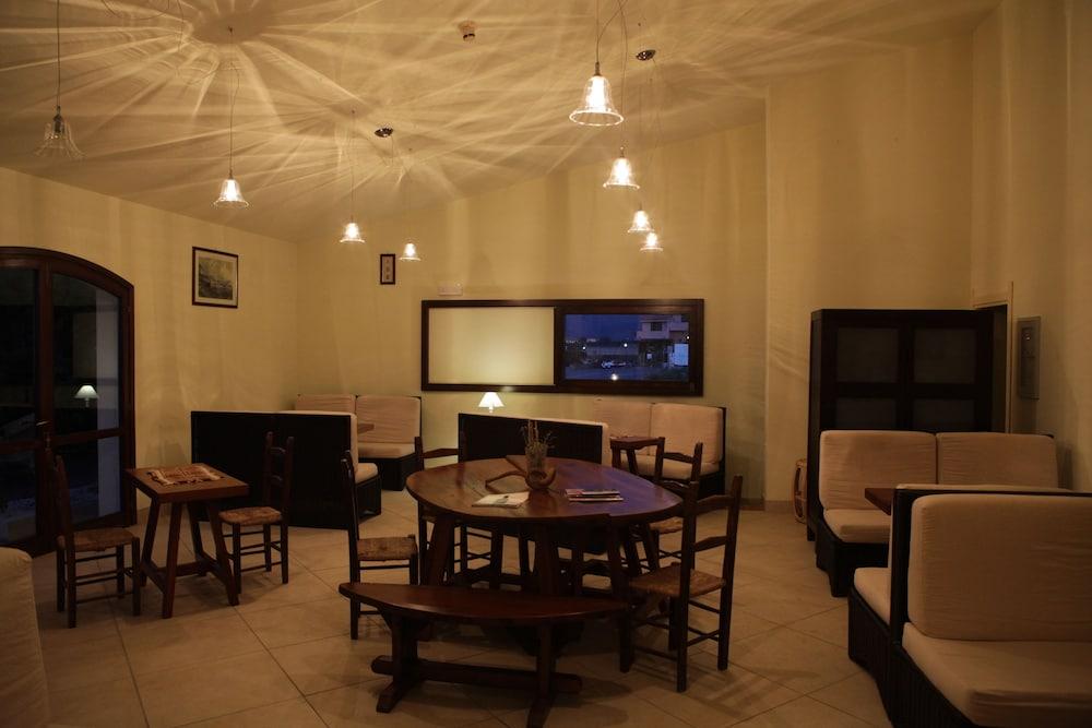 Torre Hotel - Adults Only Торе Дей Корсари Екстериор снимка